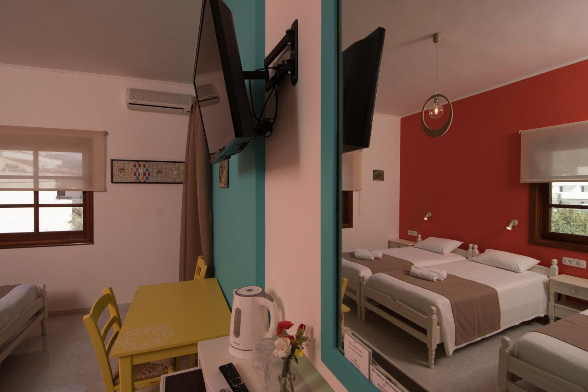 Niki Rooms 帕琉乔拉 客房 照片